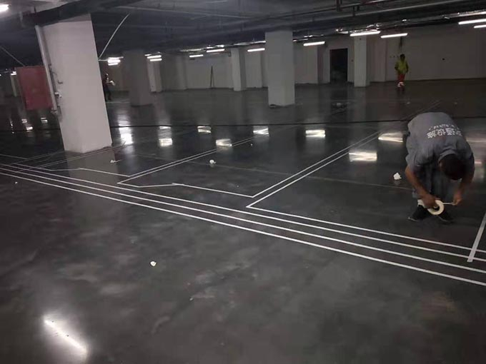 哈爾濱車位劃線 冷漆熱熔劃線